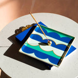 OCTAEVO Riviera Wave Ceramic Tray/Catchall, Gold accent, 6": Blue