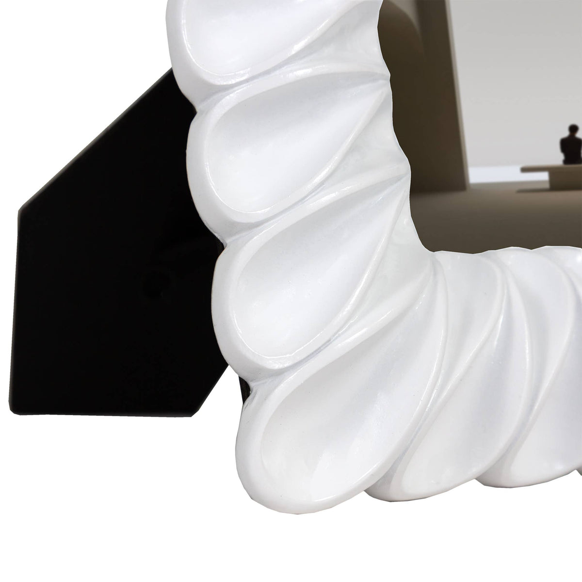 Liberty White Scalloped Frames, Set of 2