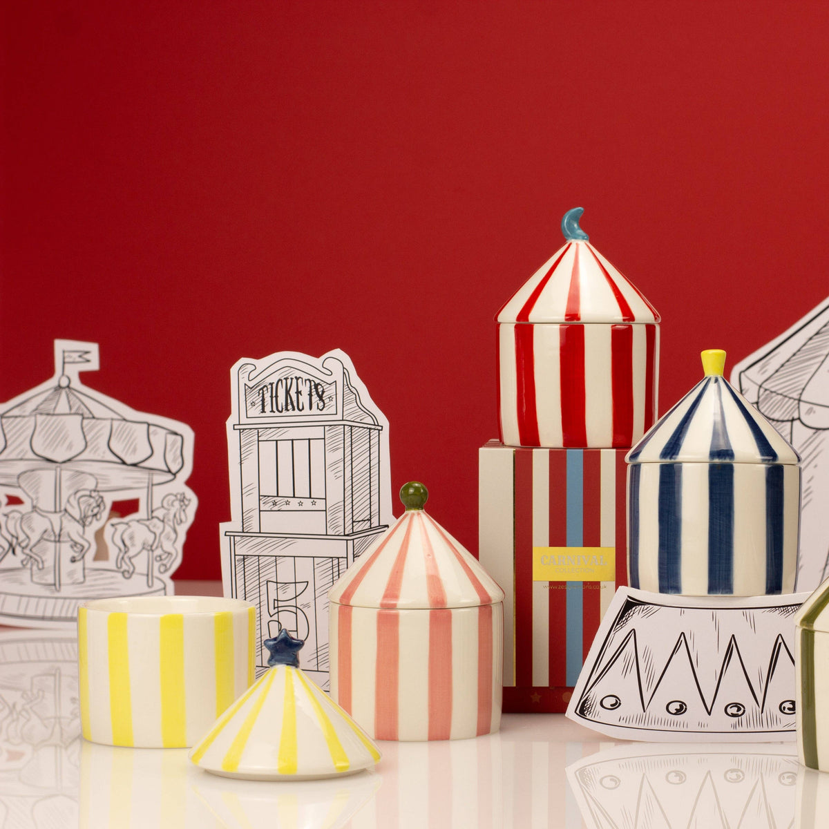 Carnival Striped Candle, Navy Magician - Oud and Leather
