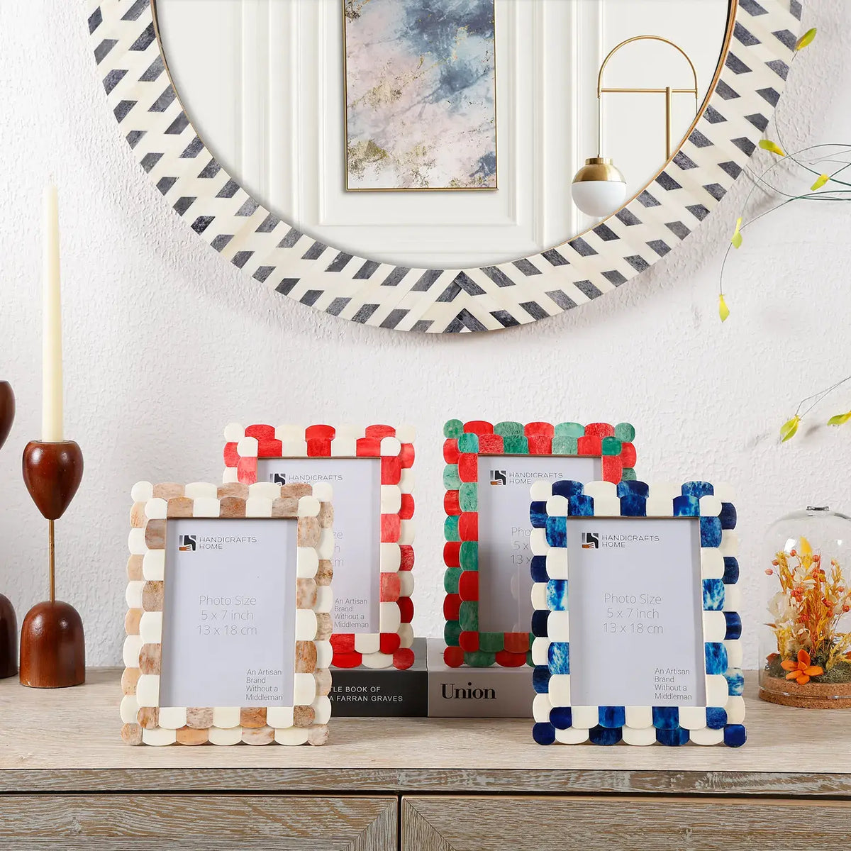 Scalloped Bone Inlay Round Frame, Blue and White