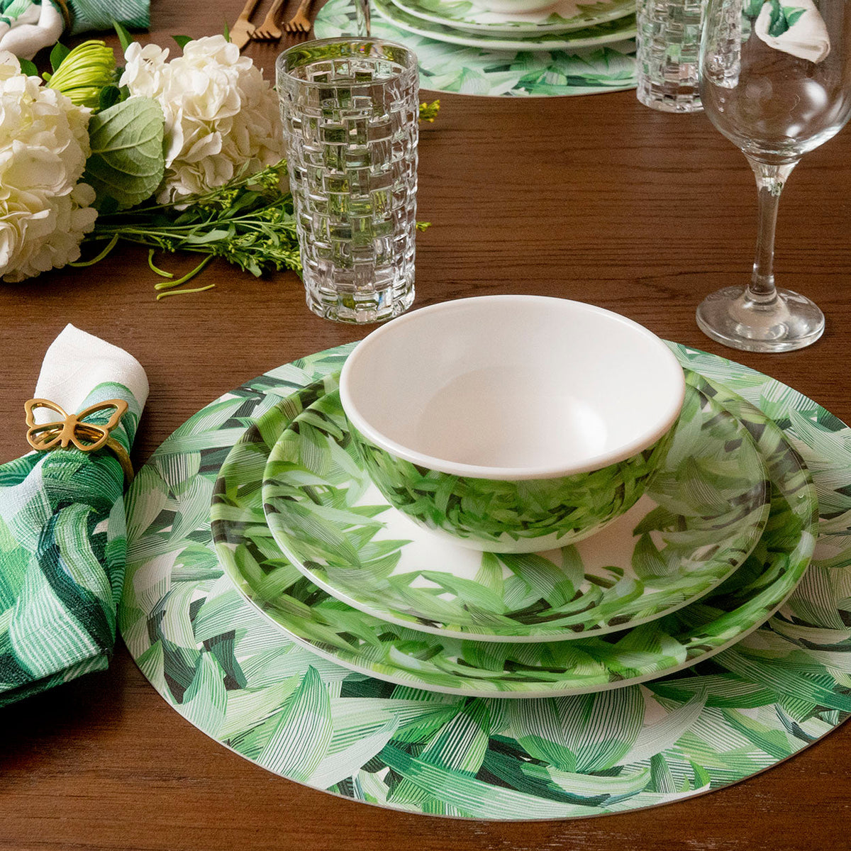 Pura Vida Dinner Plate Set lifestyle