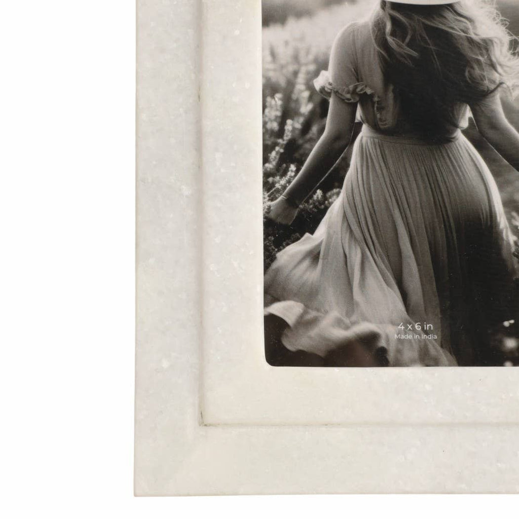 White Marble Beveled Picture Frame, 4x6