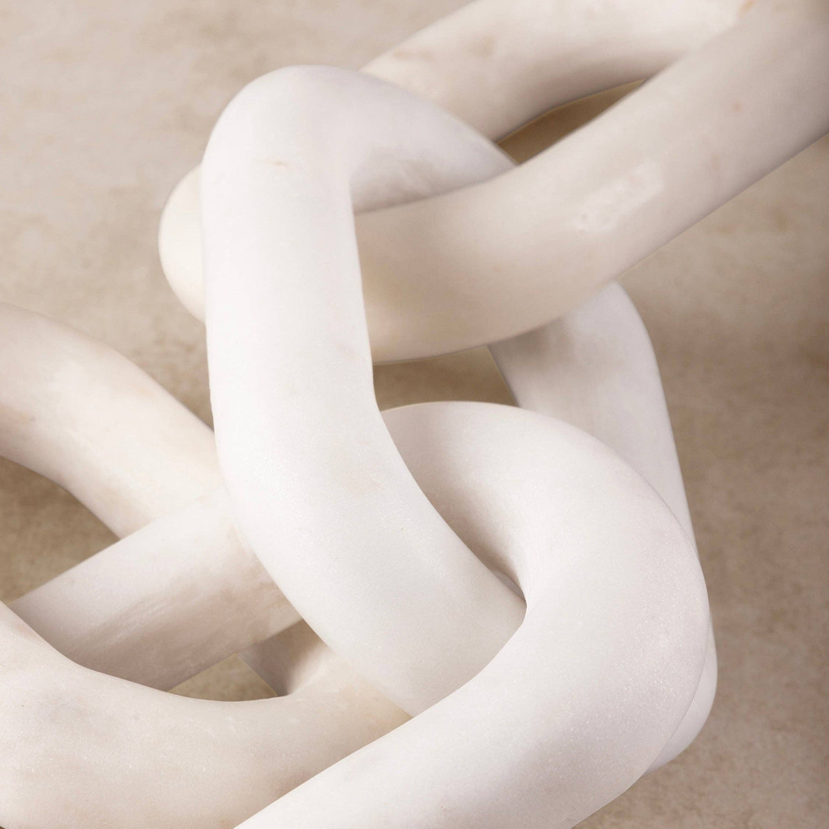 Eternity Sculpted Marble Chain Links, Ivory White