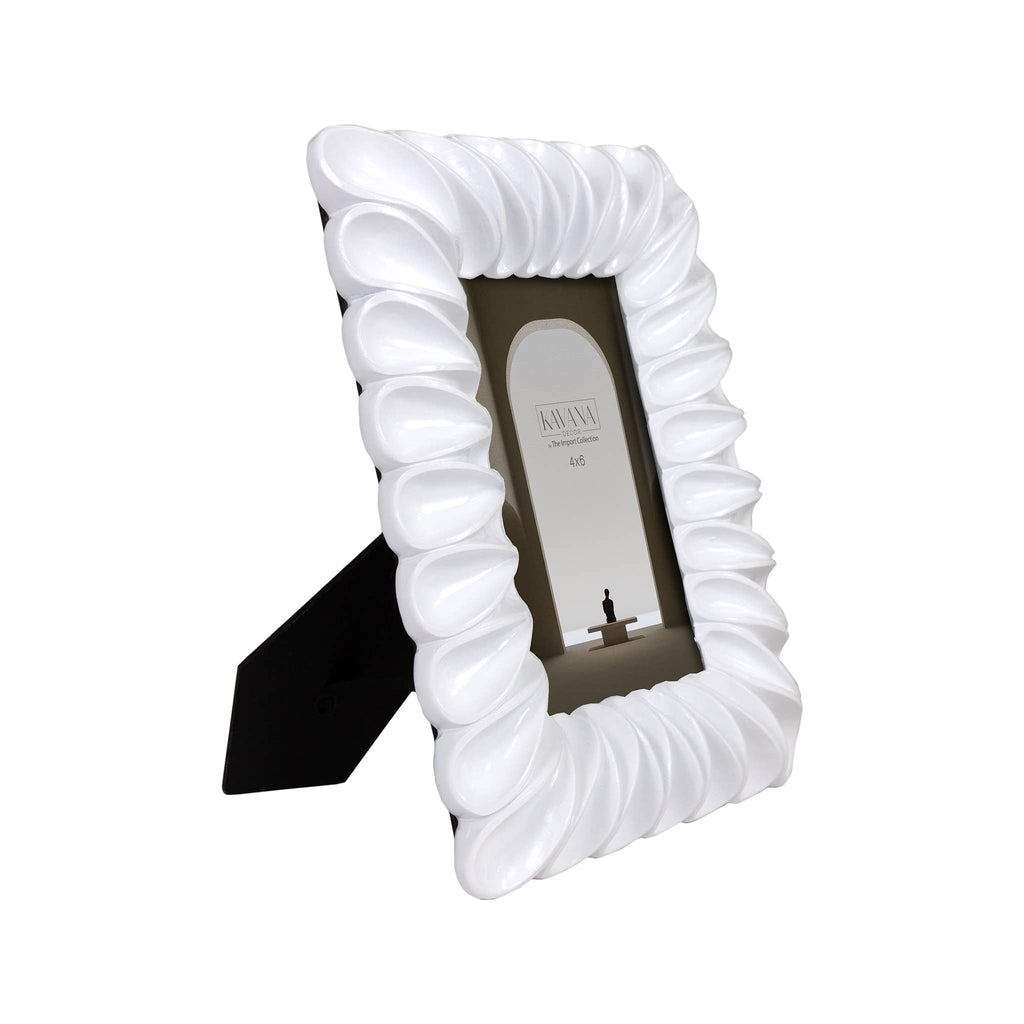 Liberty White Scalloped Frames, Set of 2