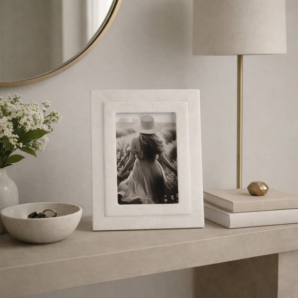 White Marble Beveled Picture Frame, 4x6