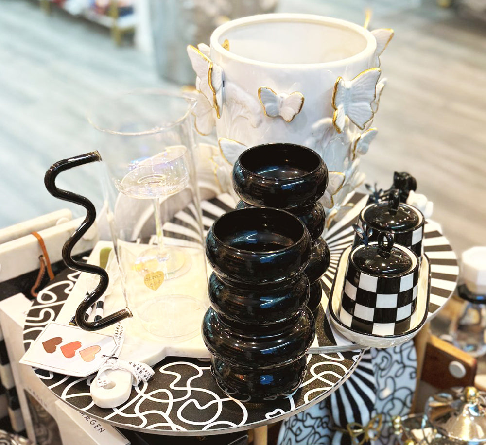 Black & Clear Squiggle Glass Pitcher
