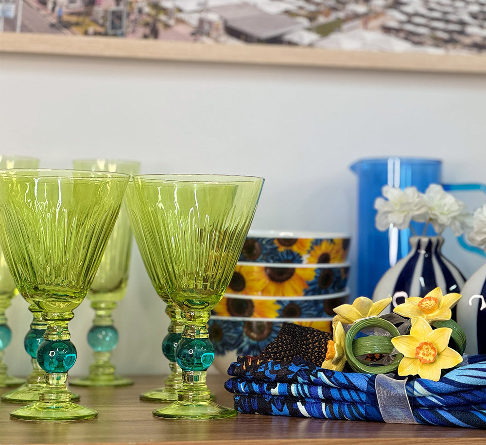 Green & Teal Two-Tone Wine Glass