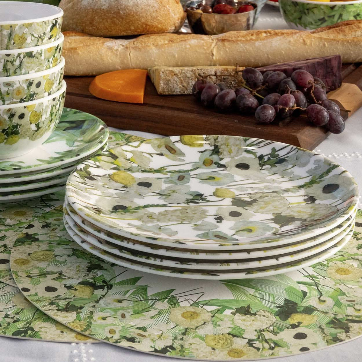 Cream Floral Garden Melamine Dinner Plates, Set of 4