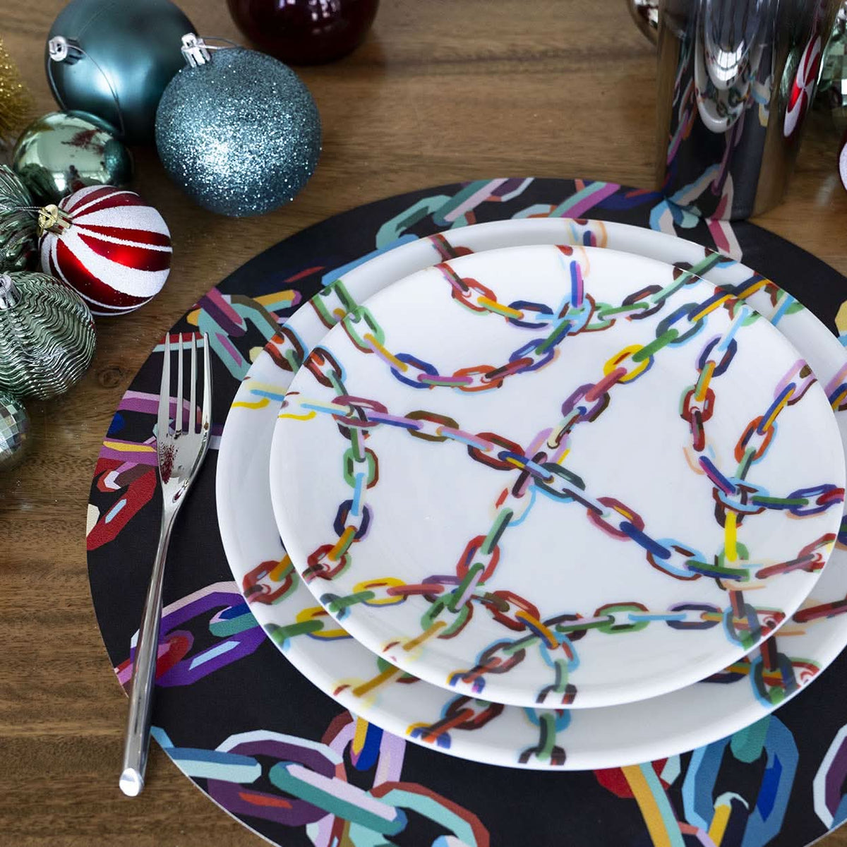 Chain Link Melamine Dinner Plates, Set of 4