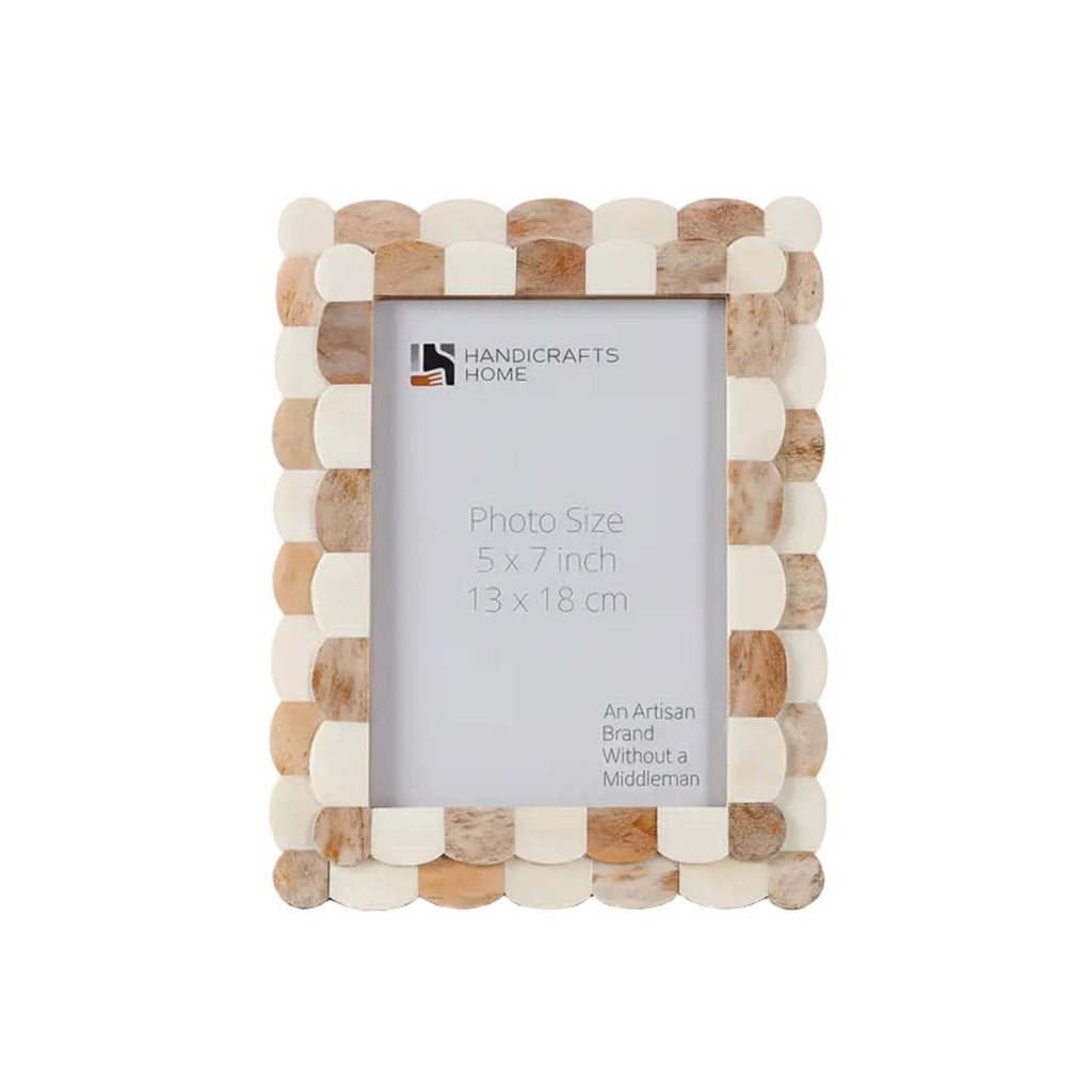 Scalloped Bone Inlay Round Frame, Blue and White
