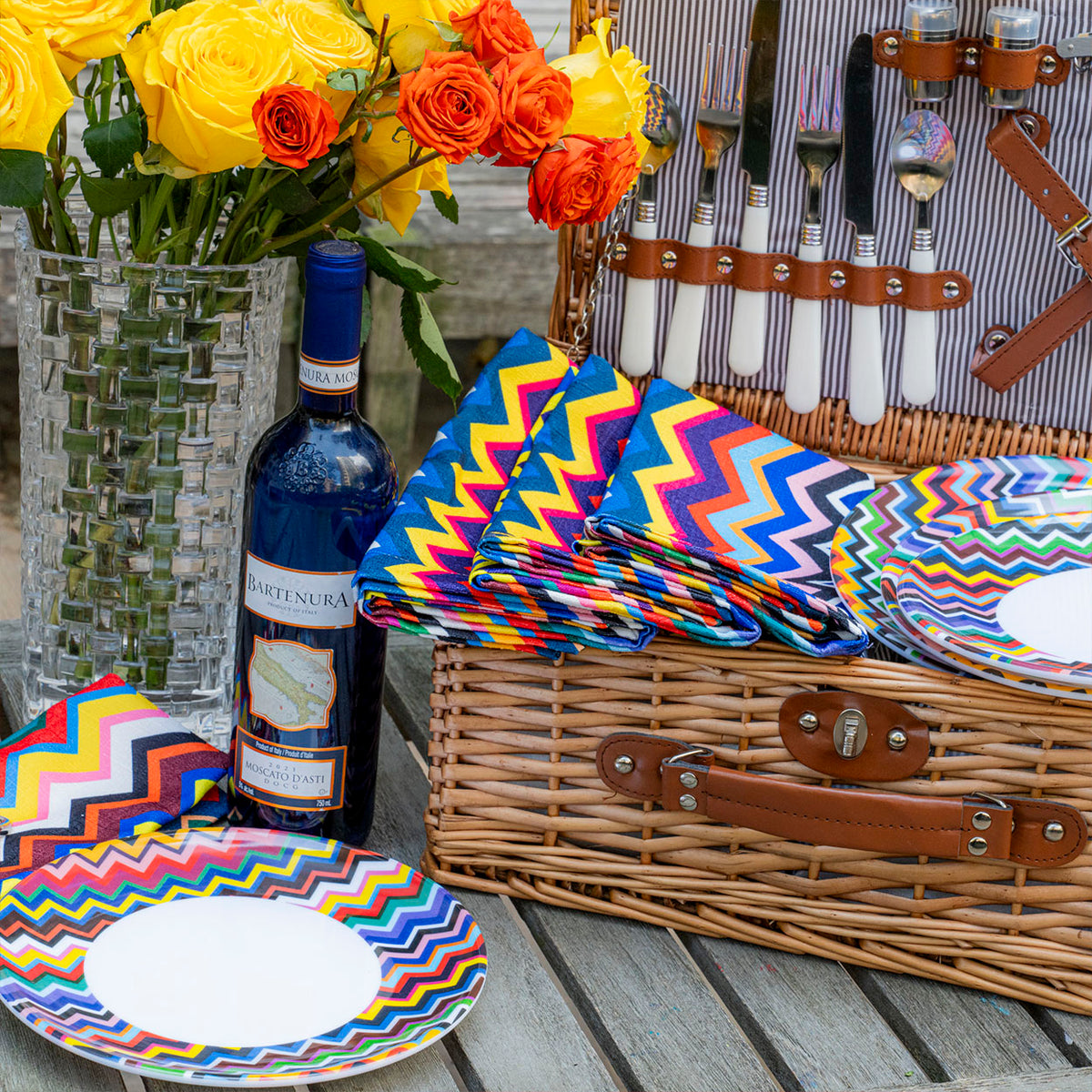 Multicolor Zigzag Melamine Hostess Set, 20-Piece (Service for 4)