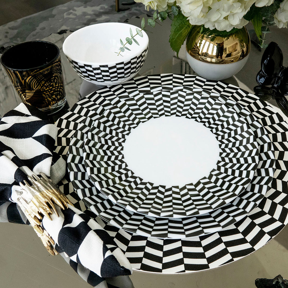 Black & White Chevron Melamine Hostess Set, 20-Piece (Service for 4)