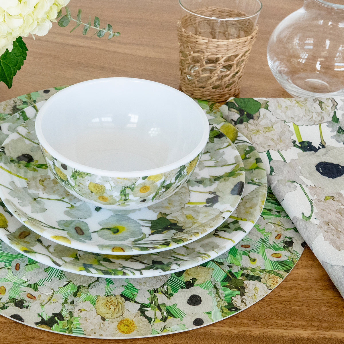 Pura Vida x Cream Floral Garden Melamine Hostess Set, 20-Piece (Service for 4)