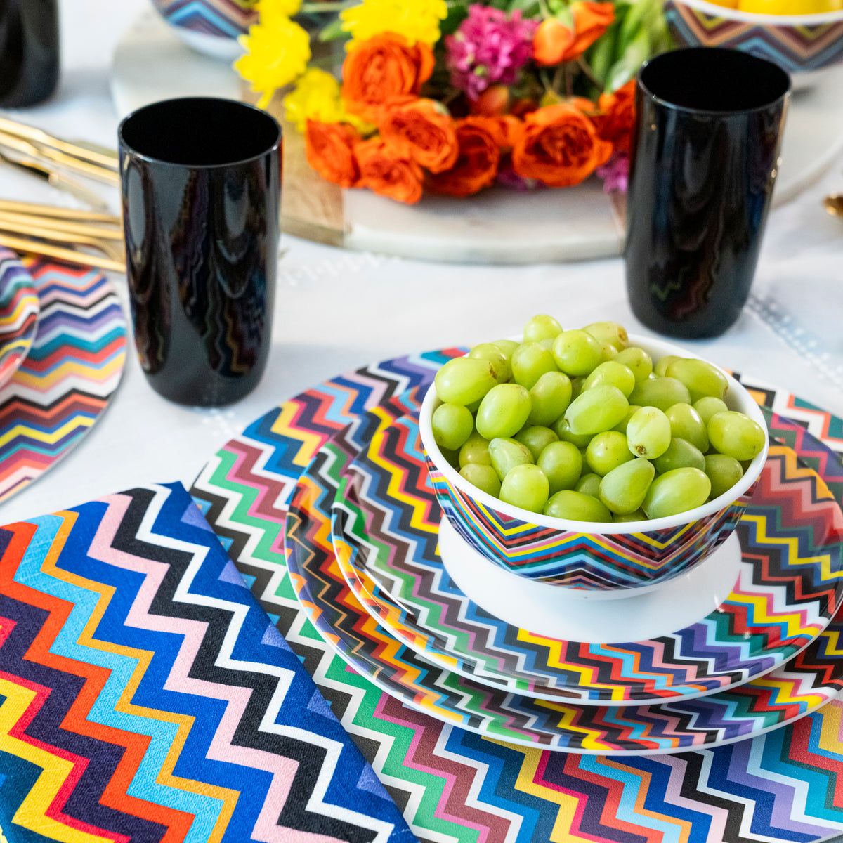 Multicolor Zigzag Melamine Hostess Set, 20-Piece (Service for 4)