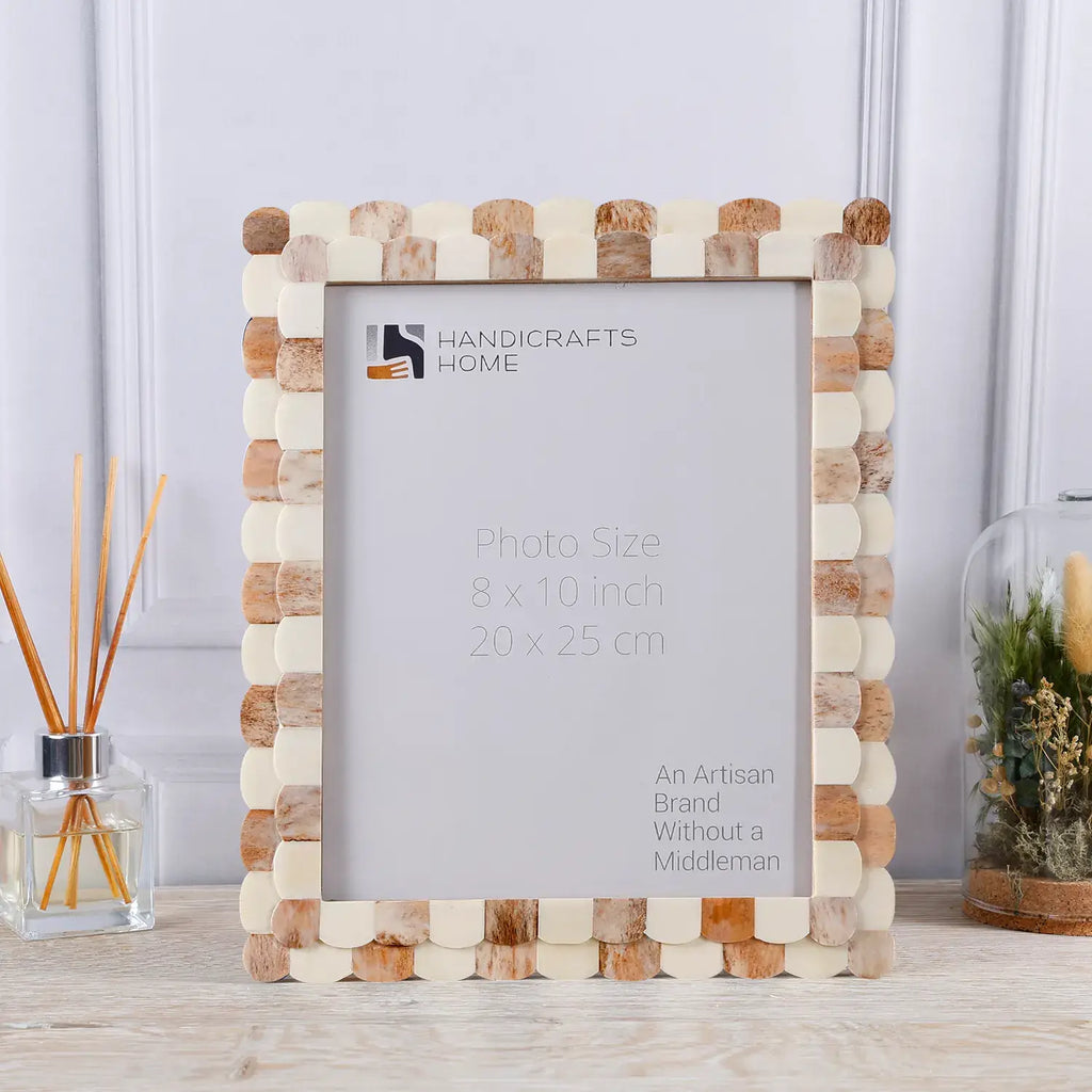 Scalloped Bone Inlay Round Frame, Brown and White