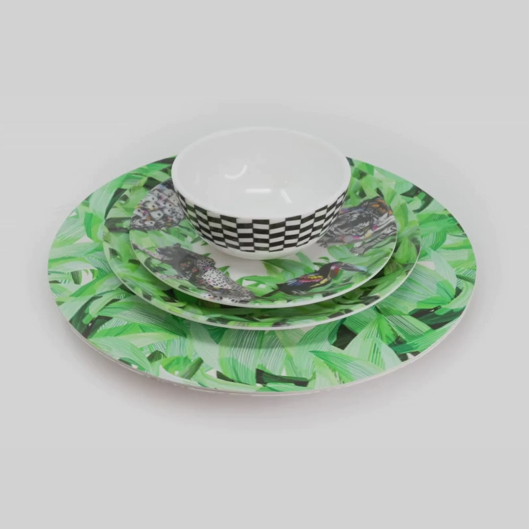 Costa Rican Adventure Set 16 Piece Setting