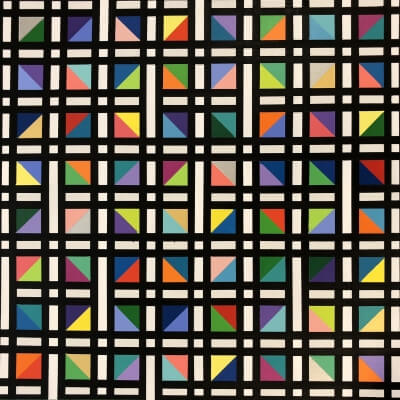 Multicolor Geometric Scale